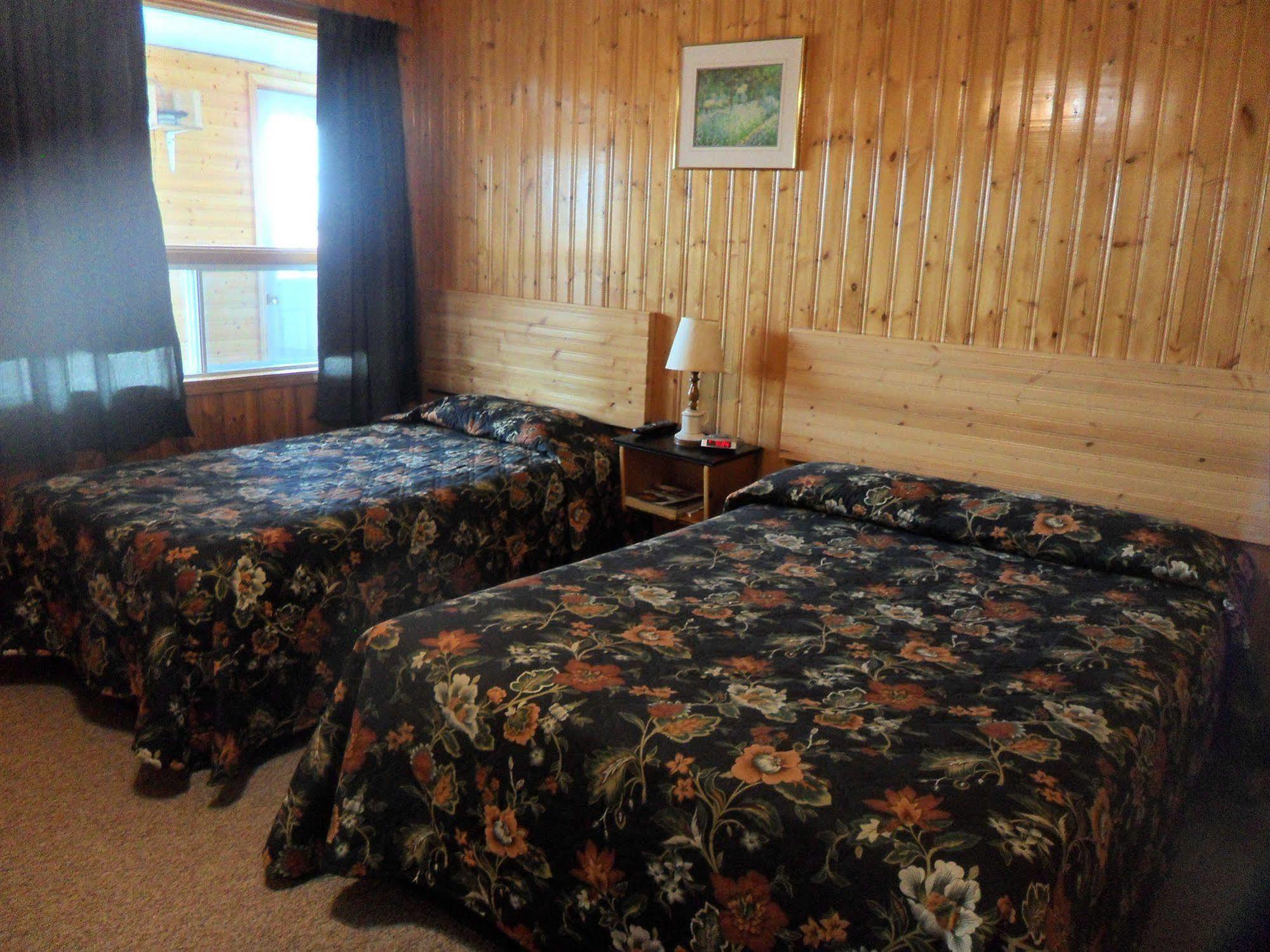 Hillcrest Motel Saint-Jean Extérieur photo